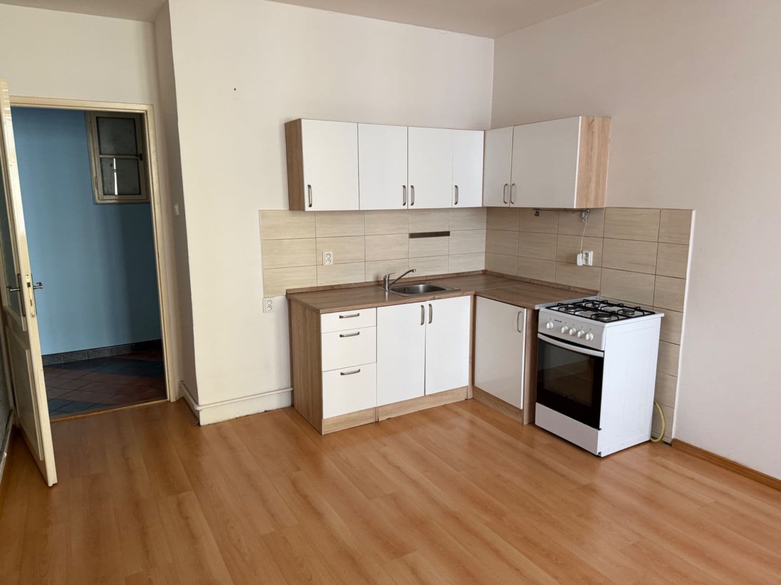 1 bedroom with open-plan kitchen flat to rent, 46 m², Dačického, Prague, Prague 1 bedroom with open-plan kitchen flat to rent, 46 m², Dačického, Prague, Prague