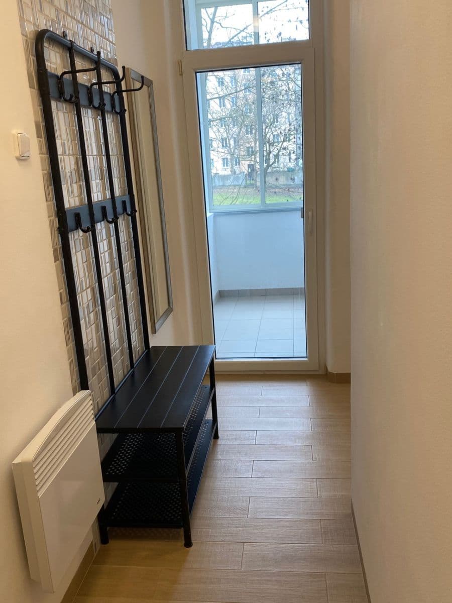 1 bedroom with open-plan kitchen flat to rent, 51 m², Stehlíkova, Plzeň, Plzeňský Region 1 bedroom with open-plan kitchen flat to rent, 51 m², Stehlíkova, Plzeň, Plzeňský Region