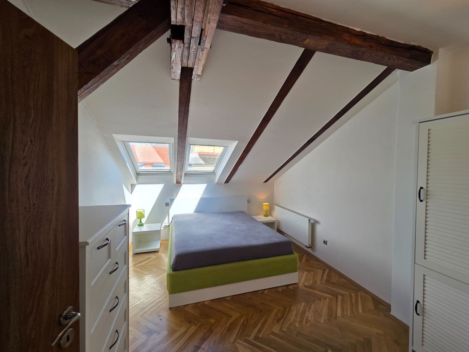 2 bedroom with open-plan kitchen flat for sale, 75 m², Sázavská, Prague, Prague 2 bedroom with open-plan kitchen flat for sale, 75 m², Sázavská, Prague, Prague