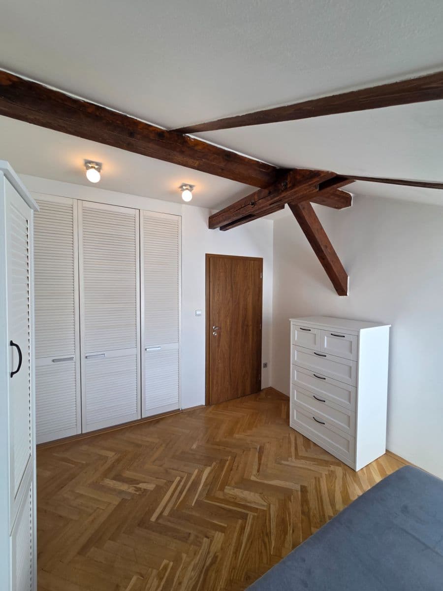 2 bedroom with open-plan kitchen flat for sale, 75 m², Sázavská, Prague, Prague 2 bedroom with open-plan kitchen flat for sale, 75 m², Sázavská, Prague, Prague