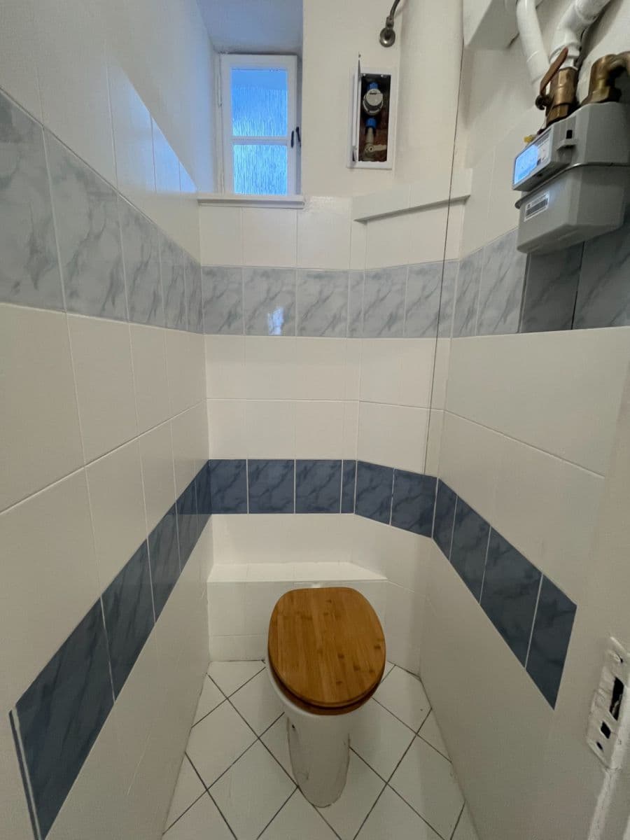 2 bedroom with open-plan kitchen flat to rent, 70 m², Na Březince, Prague, Prague 2 bedroom with open-plan kitchen flat to rent, 70 m², Na Březince, Prague, Prague