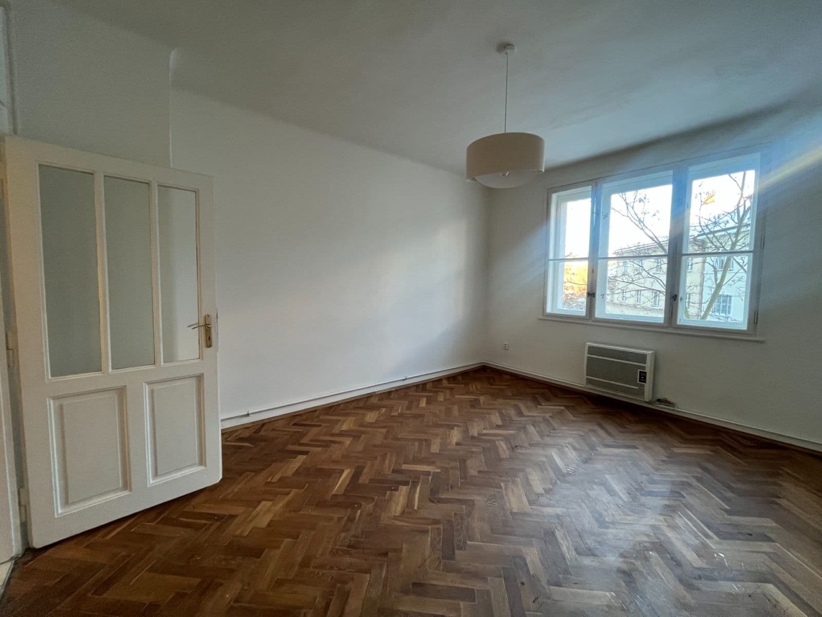 2 bedroom with open-plan kitchen flat to rent, 70 m², Na Březince, Prague, Prague 2 bedroom with open-plan kitchen flat to rent, 70 m², Na Březince, Prague, Prague