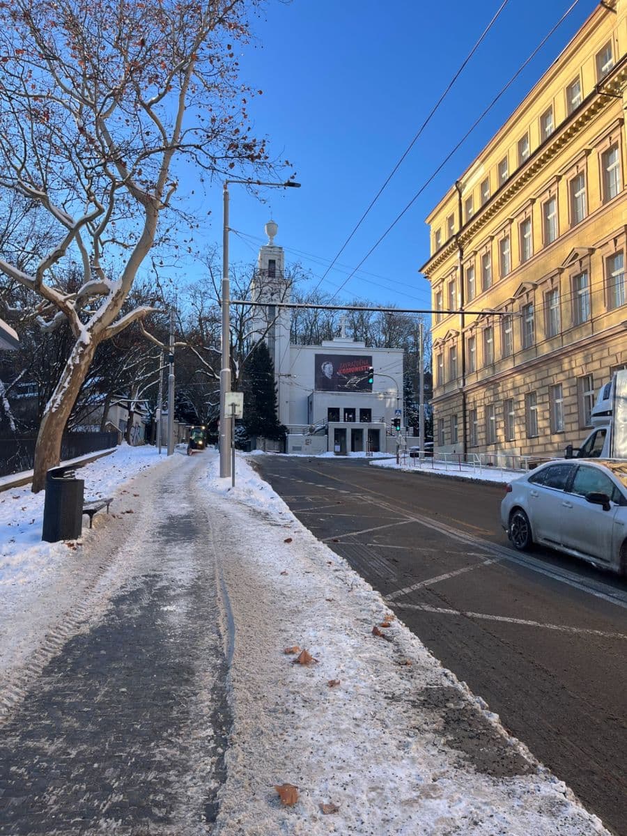 2 bedroom with open-plan kitchen flat to rent, 70 m², Na Březince, Prague, Prague 2 bedroom with open-plan kitchen flat to rent, 70 m², Na Březince, Prague, Prague