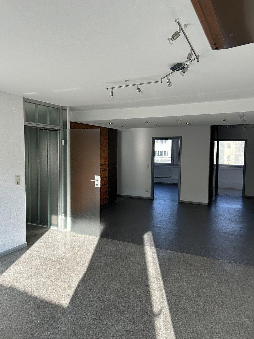 office to rent, 170 m², Pfuhlgasse 20, Koblenz, Rhineland-Palatinate office to rent, 170 m², Pfuhlgasse 20, Koblenz, Rhineland-Palatinate