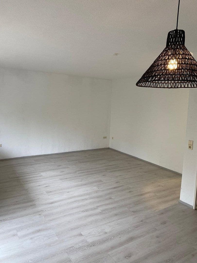 1 bedroom with open-plan kitchen flat to rent, 60 m², In der Welle 55a, Hagen, North Rhine-Westphalia 1 bedroom with open-plan kitchen flat to rent, 60 m², In der Welle 55a, Hagen, North Rhine-Westphalia