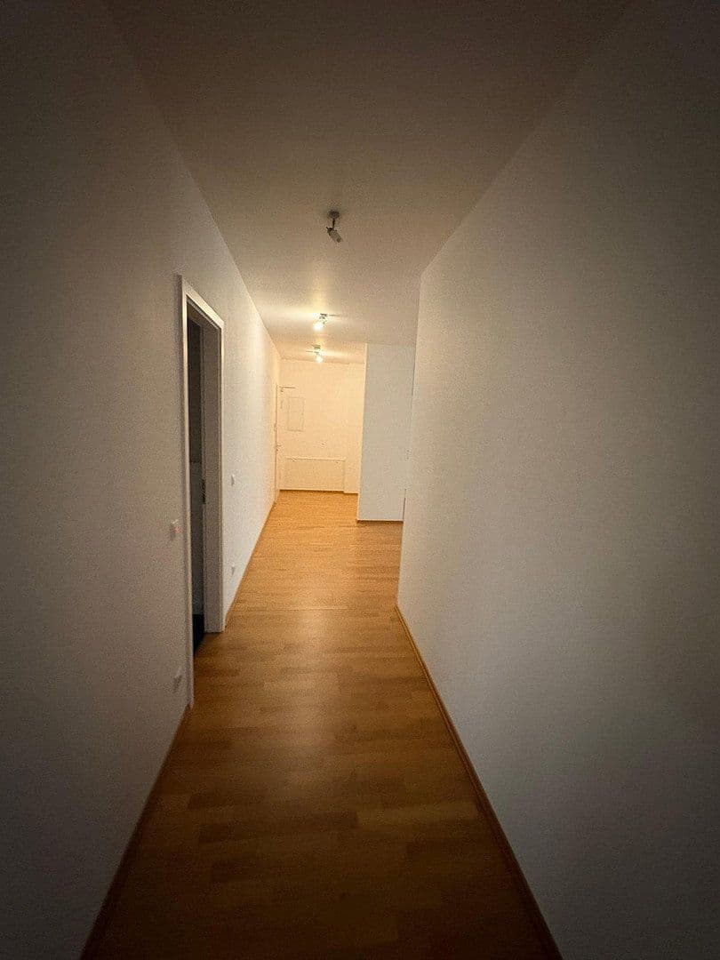 3 bedroom flat to rent, 105 m², Adalbertstrasse 64, Frankfurt am Main, Hesse 3 bedroom flat to rent, 105 m², Adalbertstrasse 64, Frankfurt am Main, Hesse