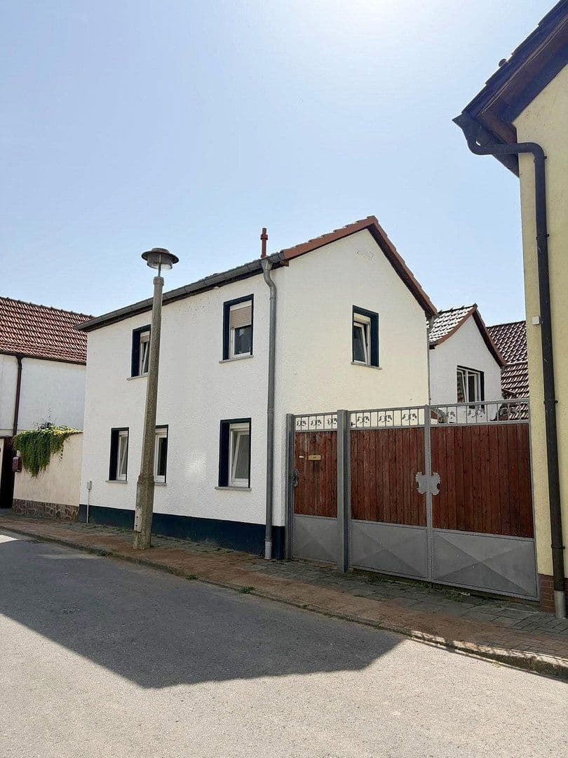 house for sale, 107 m², Hebe A 3, Bad Frankenhausen/Kyffhäuser, Thuringia house for sale, 107 m², Hebe A 3, Bad Frankenhausen/Kyffhäuser, Thuringia