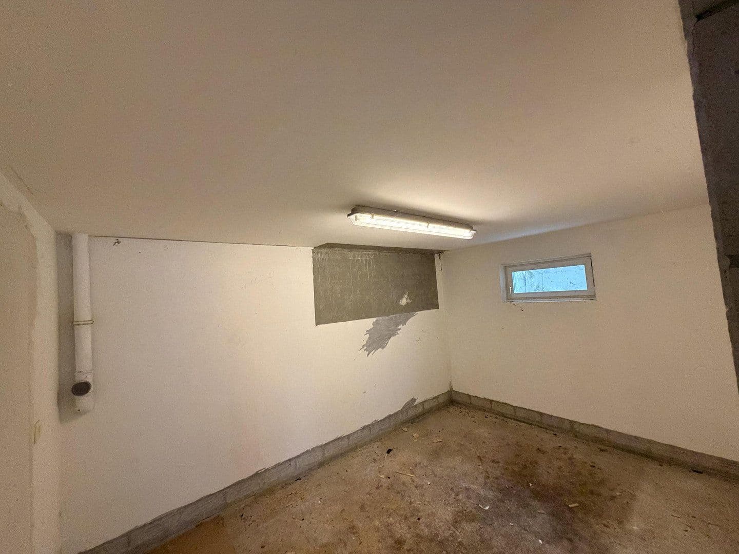 house for sale, 130 m², Neustrelitz, Mecklenburg-Vorpommern house for sale, 130 m², Neustrelitz, Mecklenburg-Vorpommern