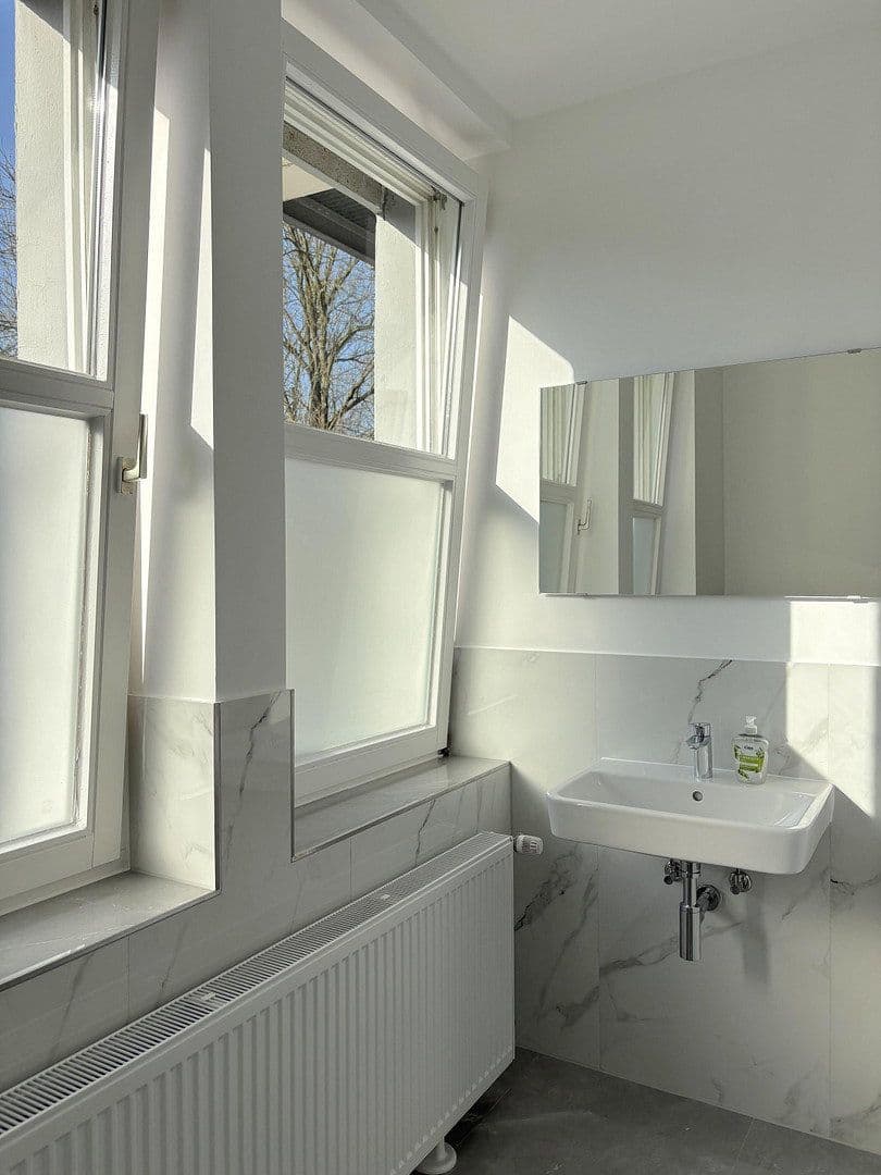 office to rent, 65 m², Enger, North Rhine-Westphalia office to rent, 65 m², Enger, North Rhine-Westphalia