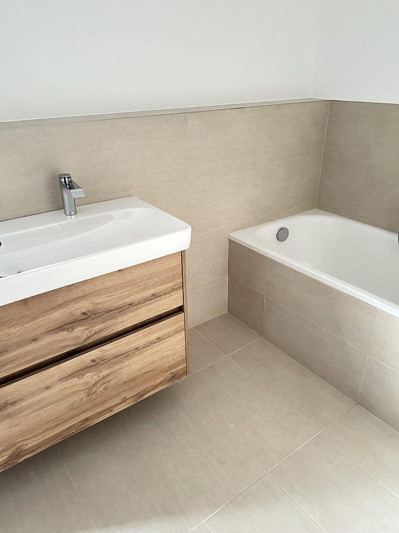 4 bedroom flat to rent, 123 m², Geishornstraße 8, Offenbach am Main, Hesse 4 bedroom flat to rent, 123 m², Geishornstraße 8, Offenbach am Main, Hesse