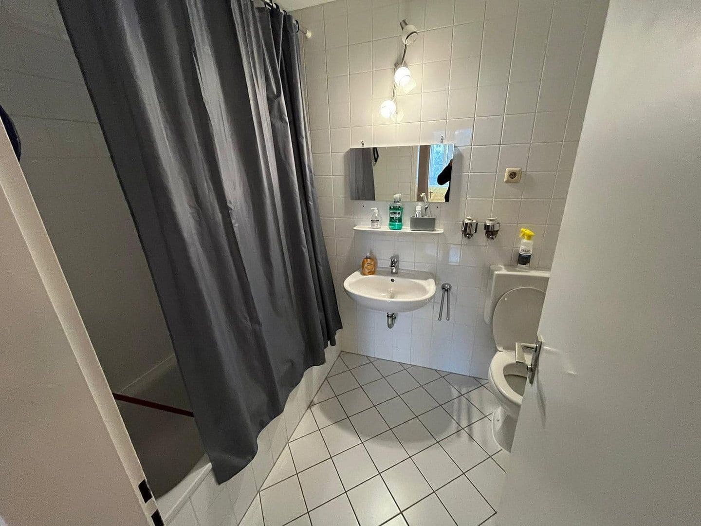 flat to rent, 15 m², Adenauerstraße 5, Puchheim, Bavaria flat to rent, 15 m², Adenauerstraße 5, Puchheim, Bavaria