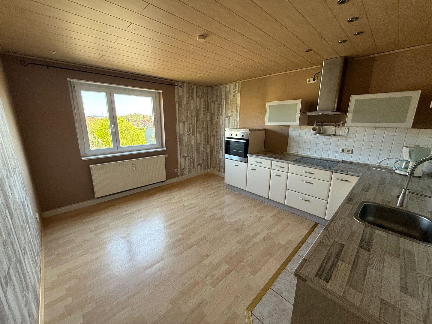 3 bedroom flat to rent, 75 m², Am Rauschenweg 38, Kaiserslautern, Rhineland-Palatinate 3 bedroom flat to rent, 75 m², Am Rauschenweg 38, Kaiserslautern, Rhineland-Palatinate