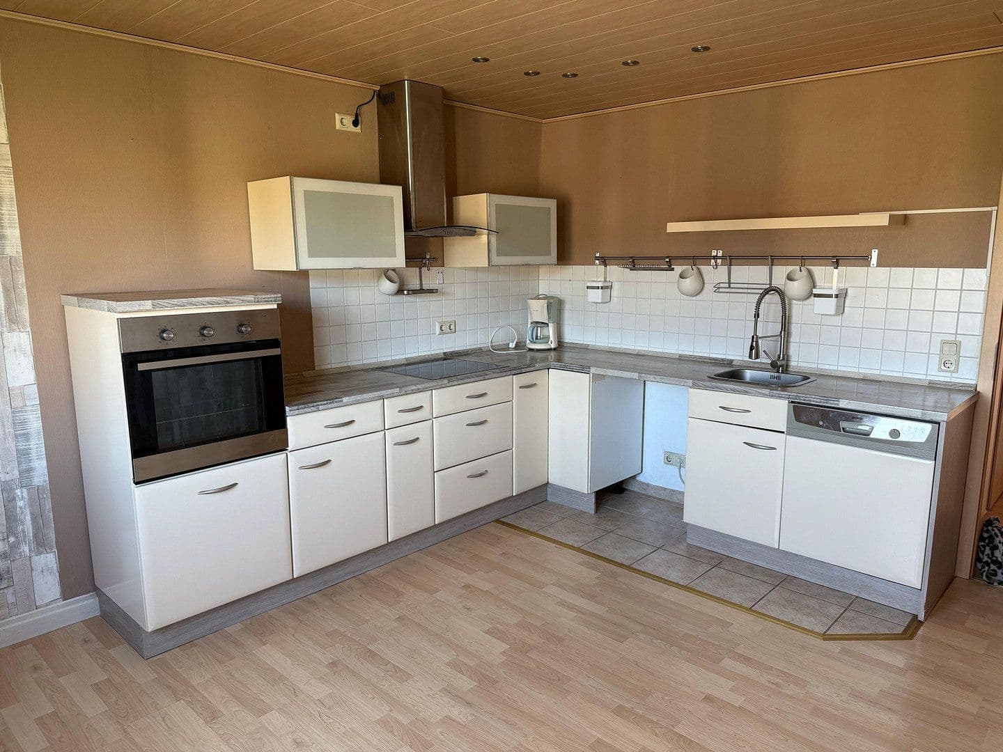 3 bedroom flat to rent, 75 m², Am Rauschenweg 38, Kaiserslautern, Rhineland-Palatinate 3 bedroom flat to rent, 75 m², Am Rauschenweg 38, Kaiserslautern, Rhineland-Palatinate