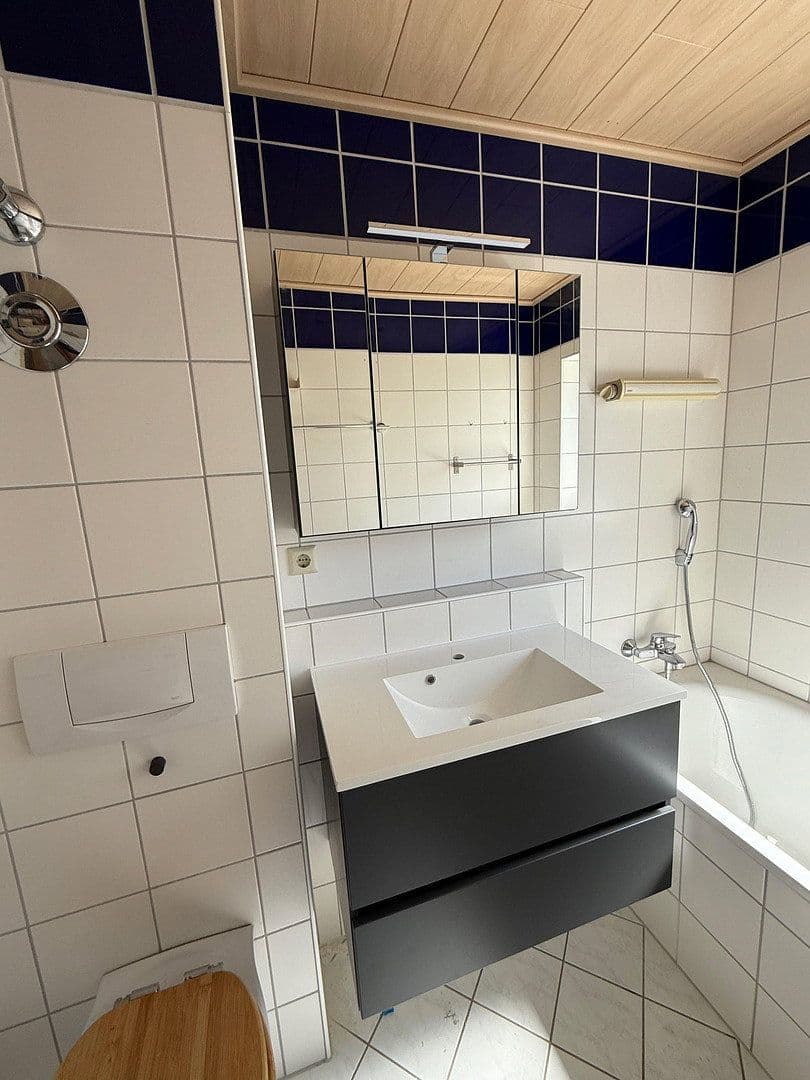 3 bedroom flat to rent, 75 m², Am Rauschenweg 38, Kaiserslautern, Rhineland-Palatinate 3 bedroom flat to rent, 75 m², Am Rauschenweg 38, Kaiserslautern, Rhineland-Palatinate