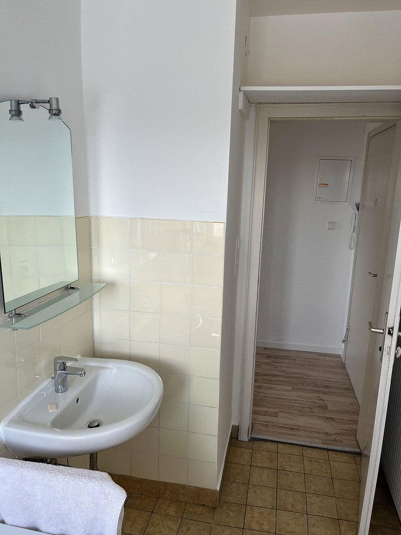 flat to rent, 16 m², Hügelweg 8, Gerlingen, Baden-Württemberg flat to rent, 16 m², Hügelweg 8, Gerlingen, Baden-Württemberg