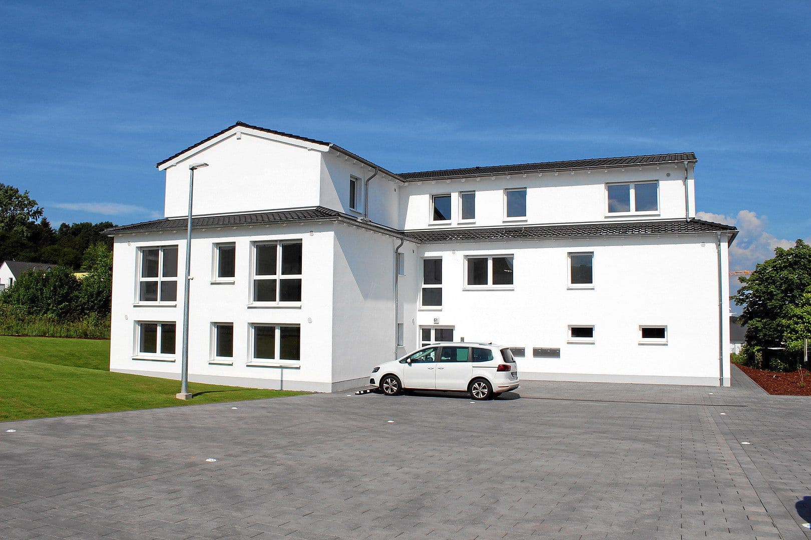 3 bedroom flat to rent, 94 m², Domblick 61, Königswinter, North Rhine-Westphalia 3 bedroom flat to rent, 94 m², Domblick 61, Königswinter, North Rhine-Westphalia