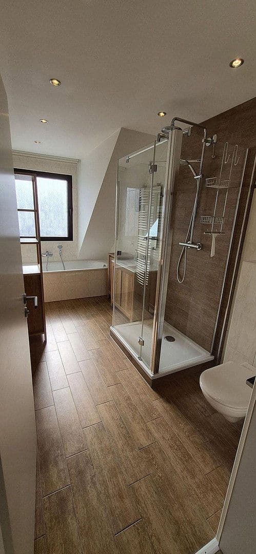 3 bedroom with open-plan kitchen flat to rent, 116 m², Schubertstrasse, Dreieich, Hesse 3 bedroom with open-plan kitchen flat to rent, 116 m², Schubertstrasse, Dreieich, Hesse