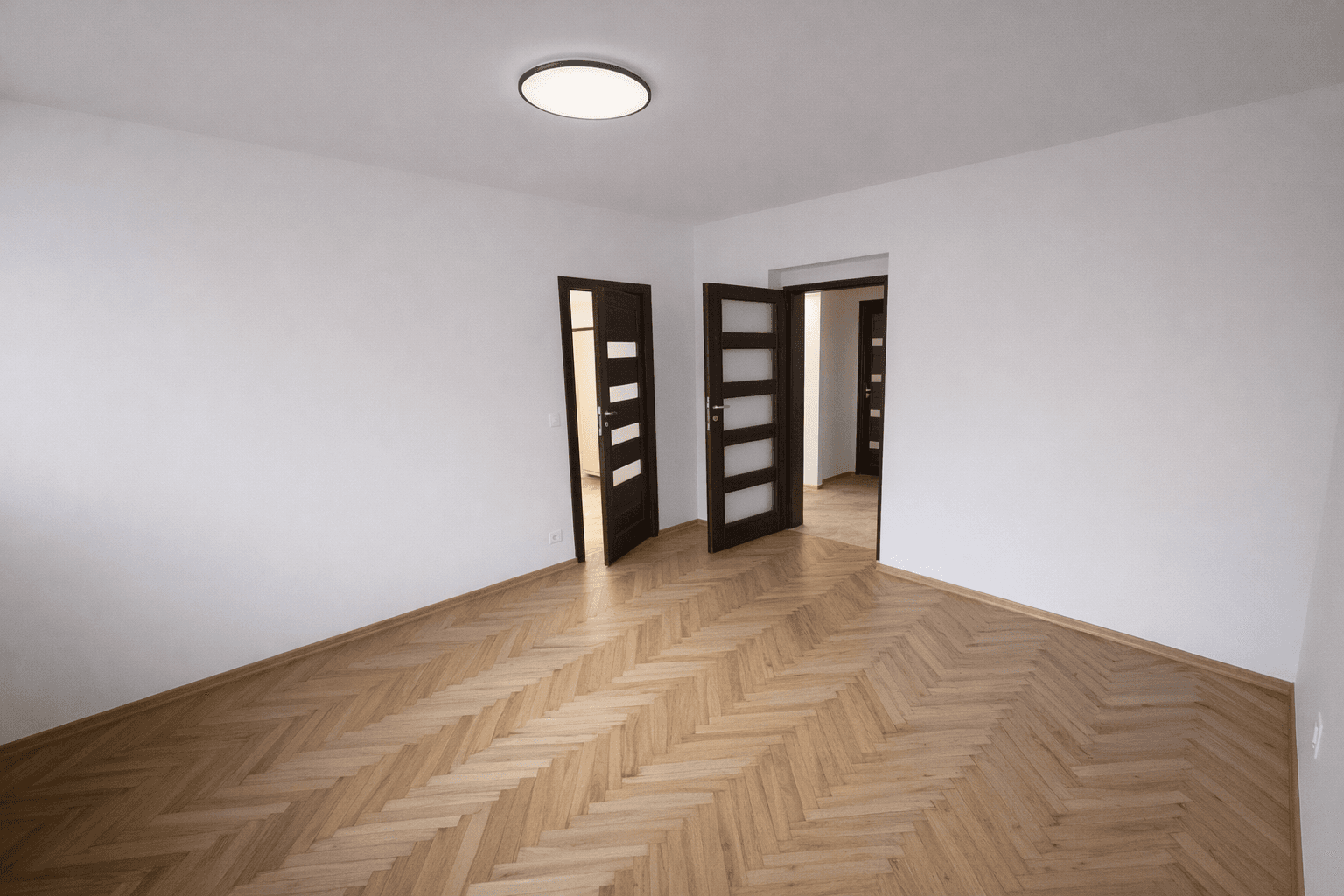 3 bedroom flat to rent, 75 m², Merhautova, Brno, Jihomoravský Region 3 bedroom flat to rent, 75 m², Merhautova, Brno, Jihomoravský Region