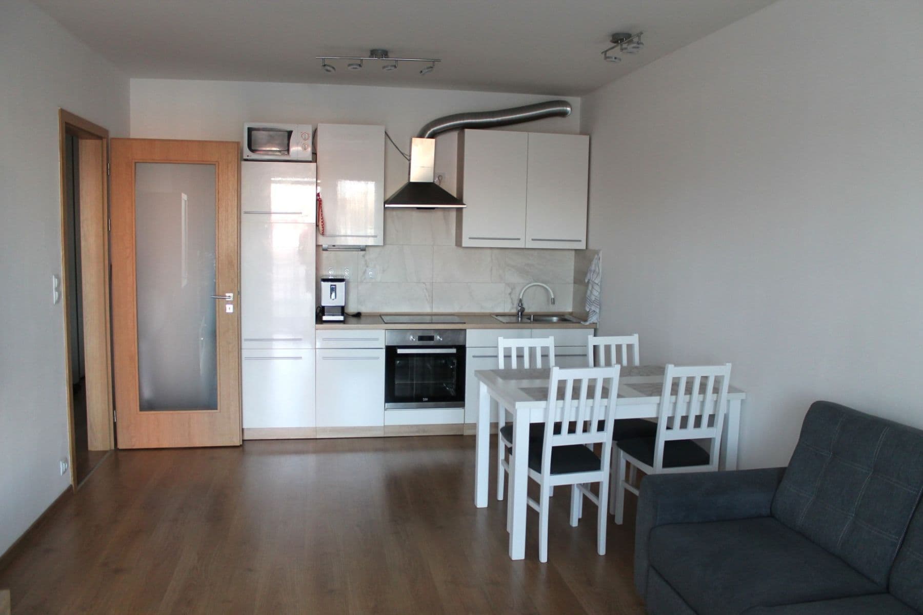 1 bedroom with open-plan kitchen flat to rent, 50 m², Lehovecká, Prague, Prague 1 bedroom with open-plan kitchen flat to rent, 50 m², Lehovecká, Prague, Prague