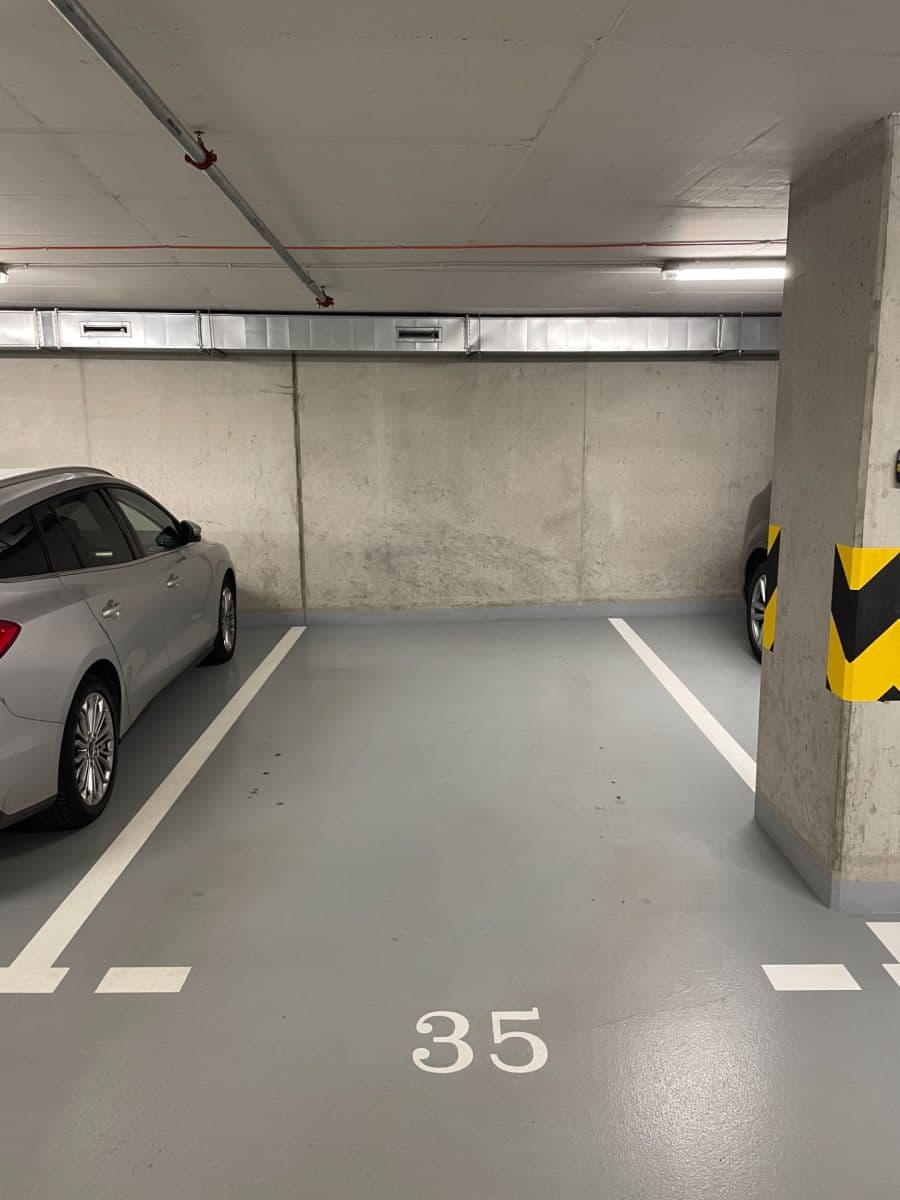 garage to rent, 13 m², Pod Barvířkou, Prague, Prague garage to rent, 13 m², Pod Barvířkou, Prague, Prague