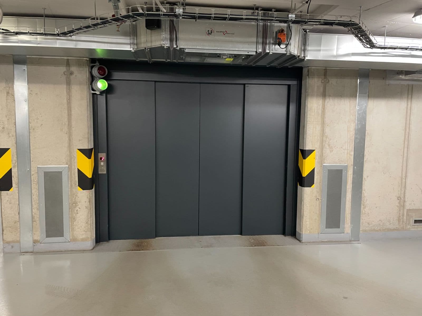 garage to rent, 13 m², Pod Barvířkou, Prague, Prague garage to rent, 13 m², Pod Barvířkou, Prague, Prague