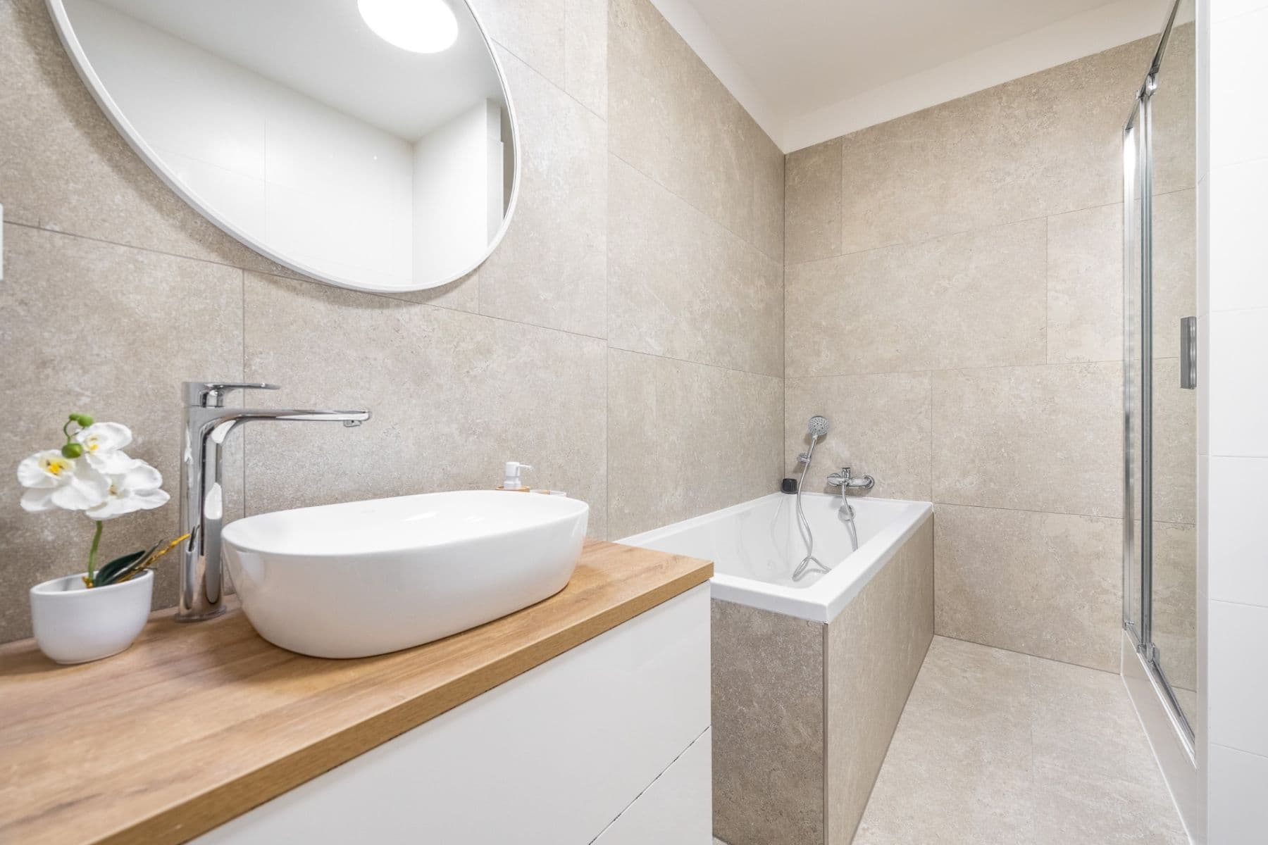 1 bedroom with open-plan kitchen flat for sale, 52 m², Smetáčkova, Prague, Prague 1 bedroom with open-plan kitchen flat for sale, 52 m², Smetáčkova, Prague, Prague