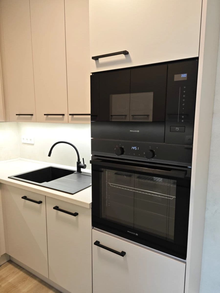 Studio flat to rent, 45 m², Dukelská, Benešov, Středočeský Region Studio flat to rent, 45 m², Dukelská, Benešov, Středočeský Region