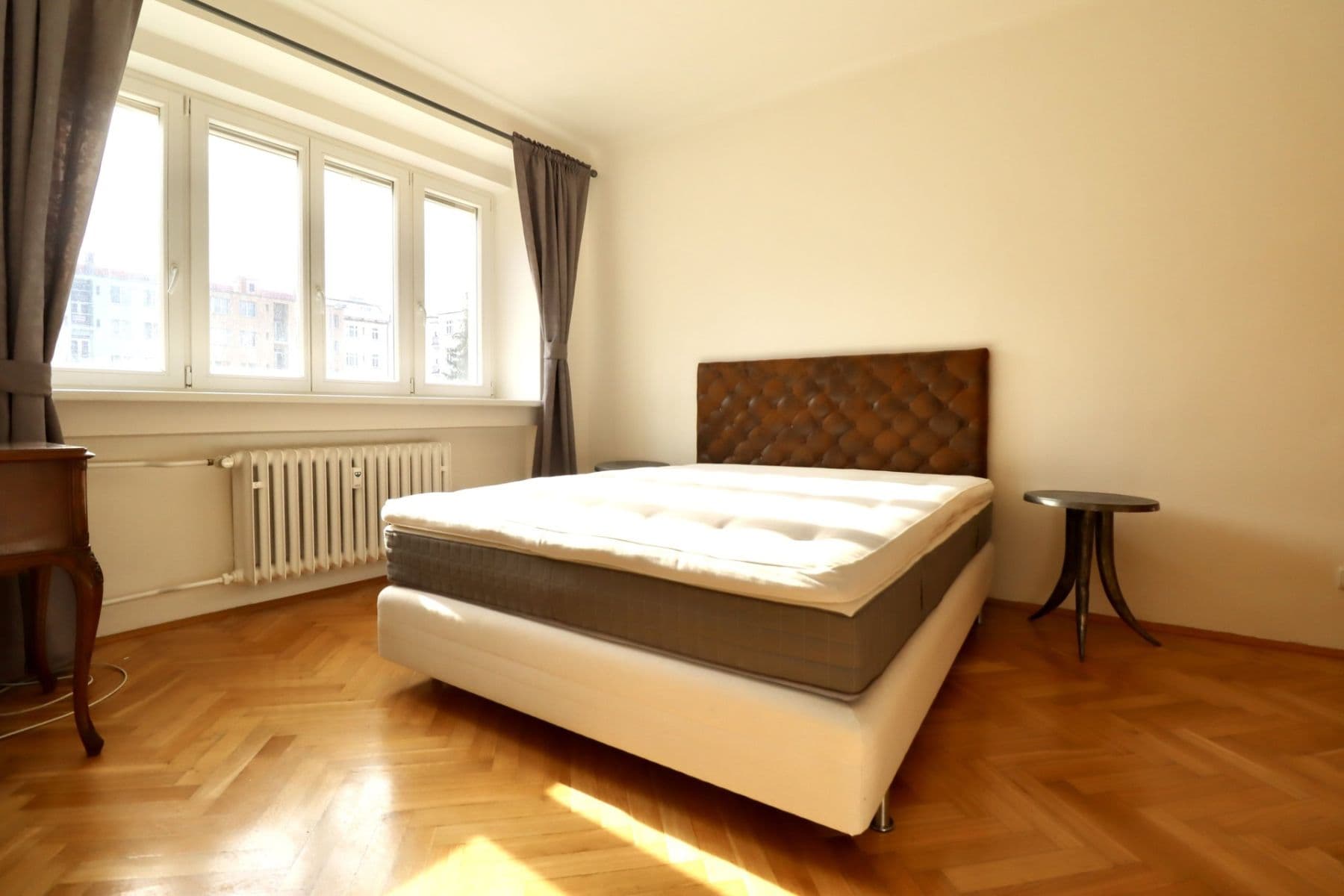 1 bedroom with open-plan kitchen flat to rent, 55 m², Rooseveltova, Prague, Prague 1 bedroom with open-plan kitchen flat to rent, 55 m², Rooseveltova, Prague, Prague