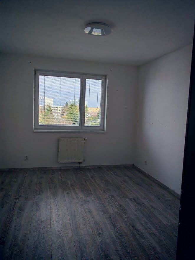 1 bedroom with open-plan kitchen flat to rent, 52 m², Ke Strouze, Nymburk, Středočeský Region 1 bedroom with open-plan kitchen flat to rent, 52 m², Ke Strouze, Nymburk, Středočeský Region