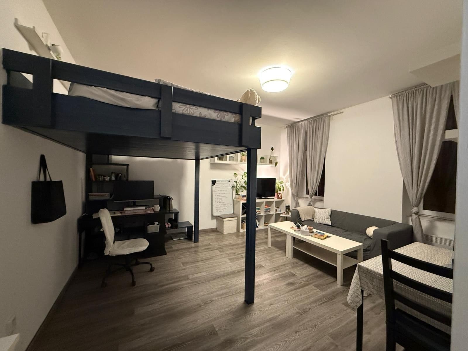 1 bedroom flat to rent, 40 m², Lobezská, Plzeň, Plzeňský Region 1 bedroom flat to rent, 40 m², Lobezská, Plzeň, Plzeňský Region