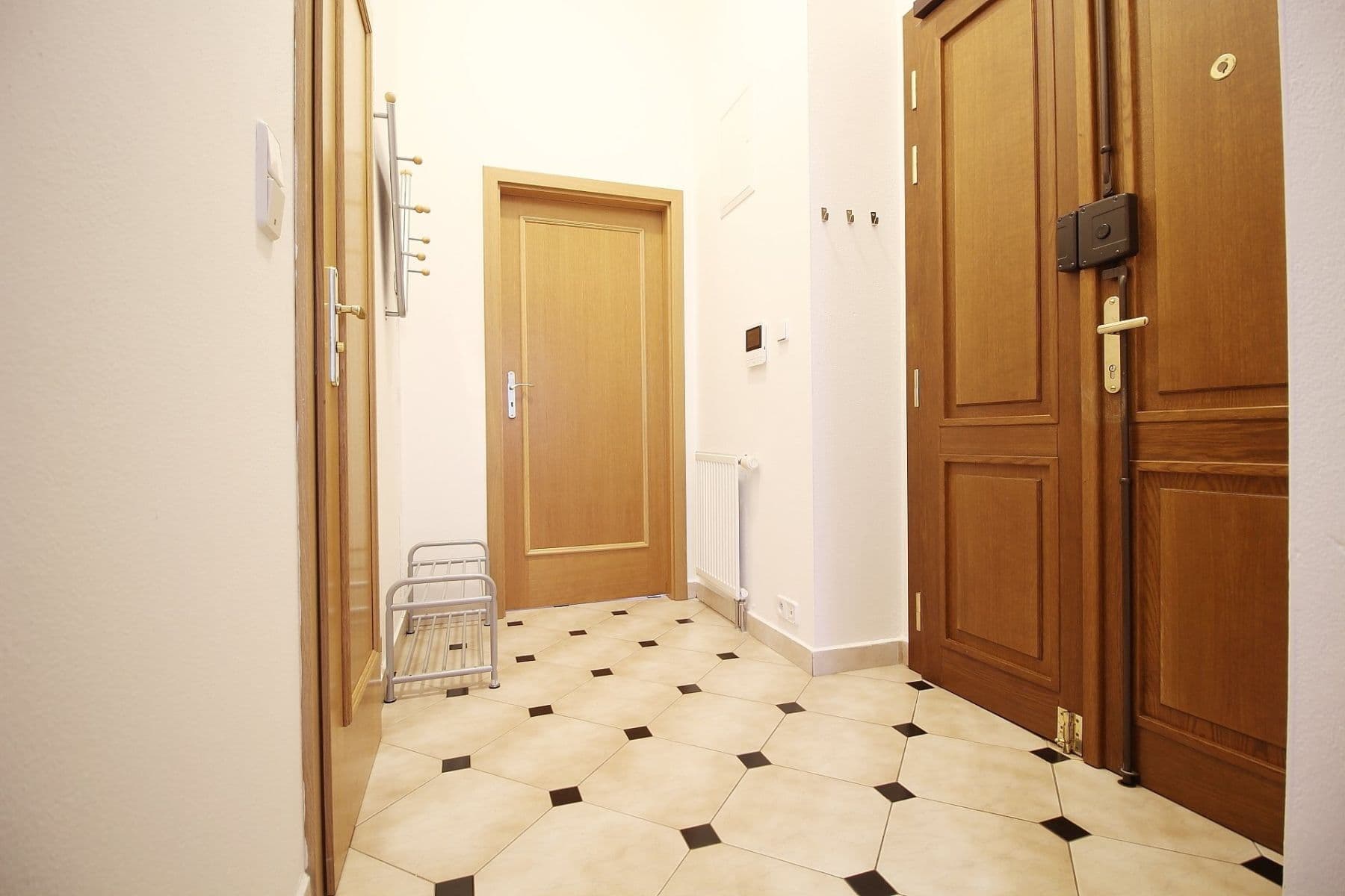 2 bedroom flat to rent, 56 m², Lublaňská, Prague, Prague 2 bedroom flat to rent, 56 m², Lublaňská, Prague, Prague