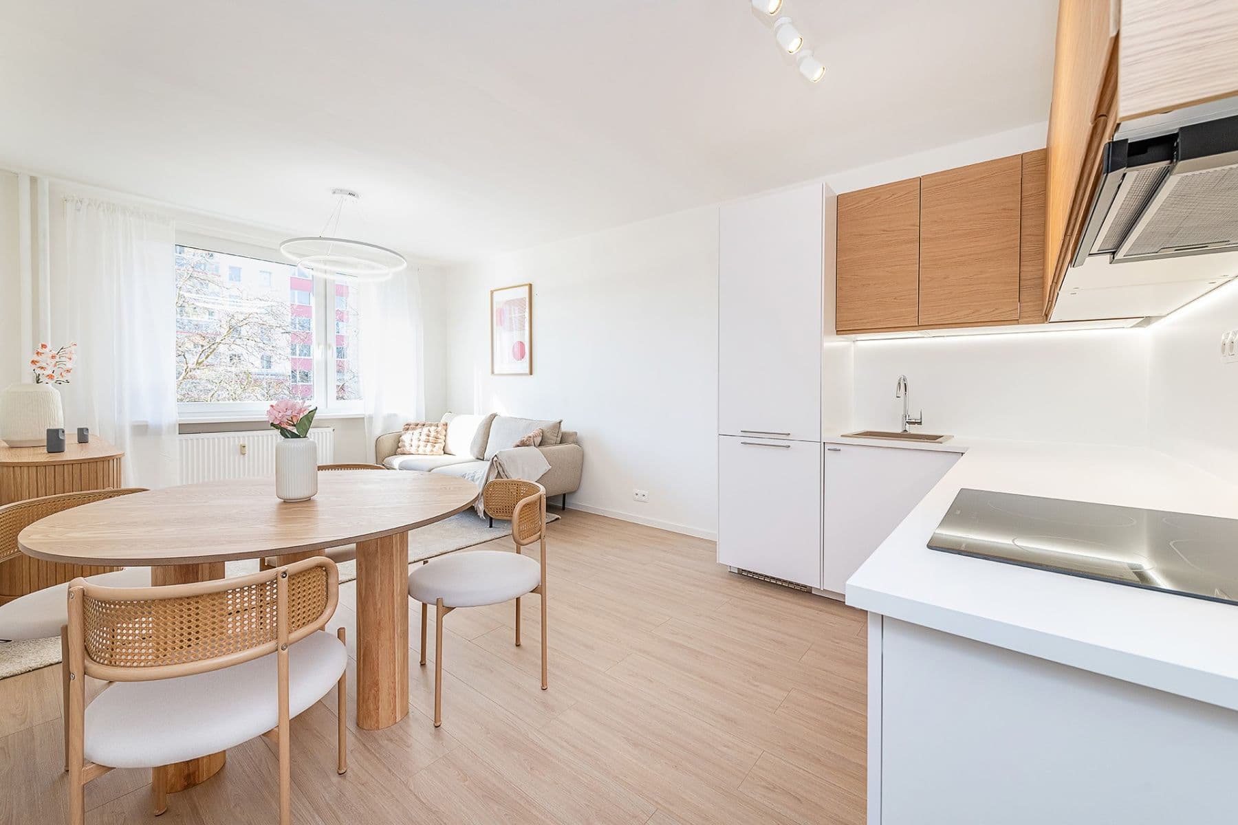 3 bedroom with open-plan kitchen flat for sale, 76 m², Kolátorova, Prague, Prague 3 bedroom with open-plan kitchen flat for sale, 76 m², Kolátorova, Prague, Prague