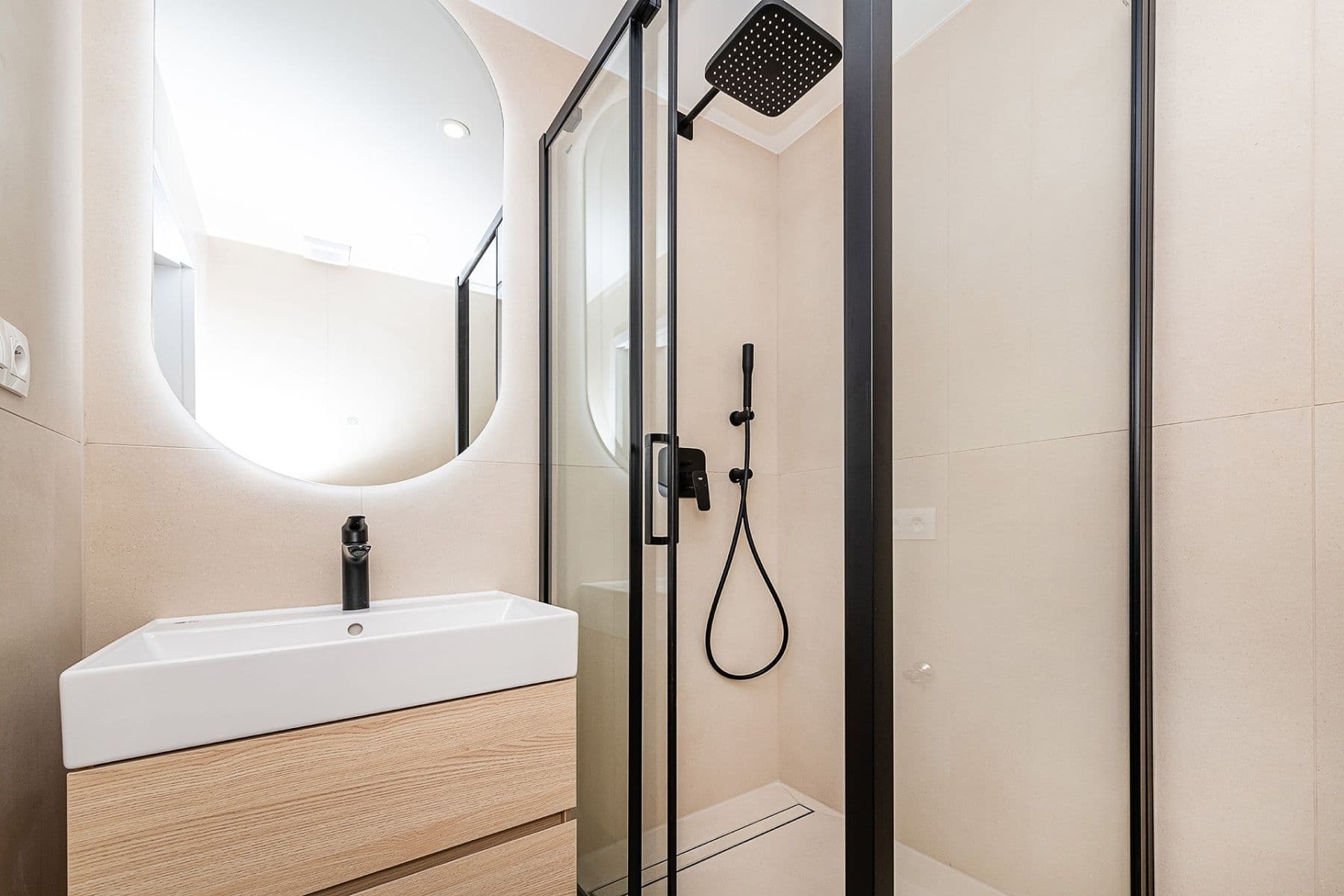 3 bedroom with open-plan kitchen flat for sale, 76 m², Kolátorova, Prague, Prague 3 bedroom with open-plan kitchen flat for sale, 76 m², Kolátorova, Prague, Prague