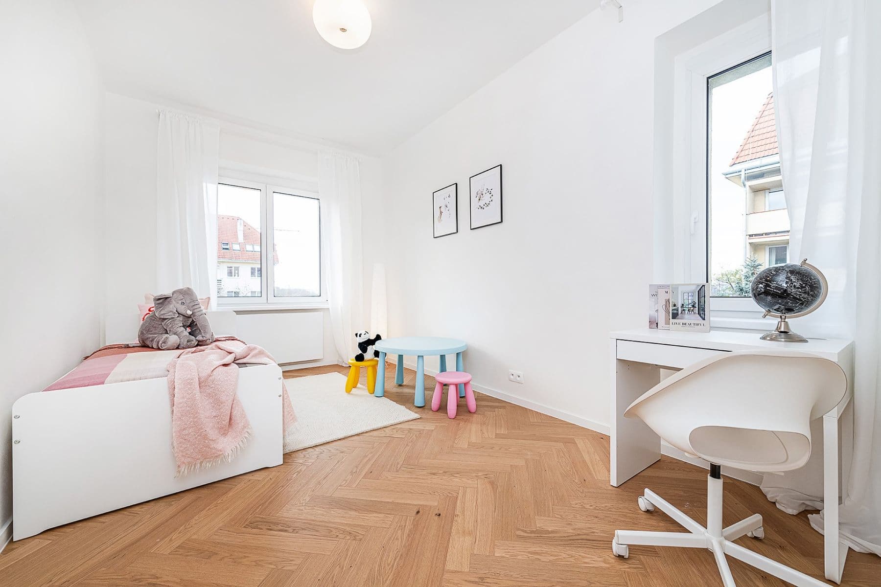 3 bedroom with open-plan kitchen flat for sale, 76 m², Kolátorova, Prague, Prague 3 bedroom with open-plan kitchen flat for sale, 76 m², Kolátorova, Prague, Prague