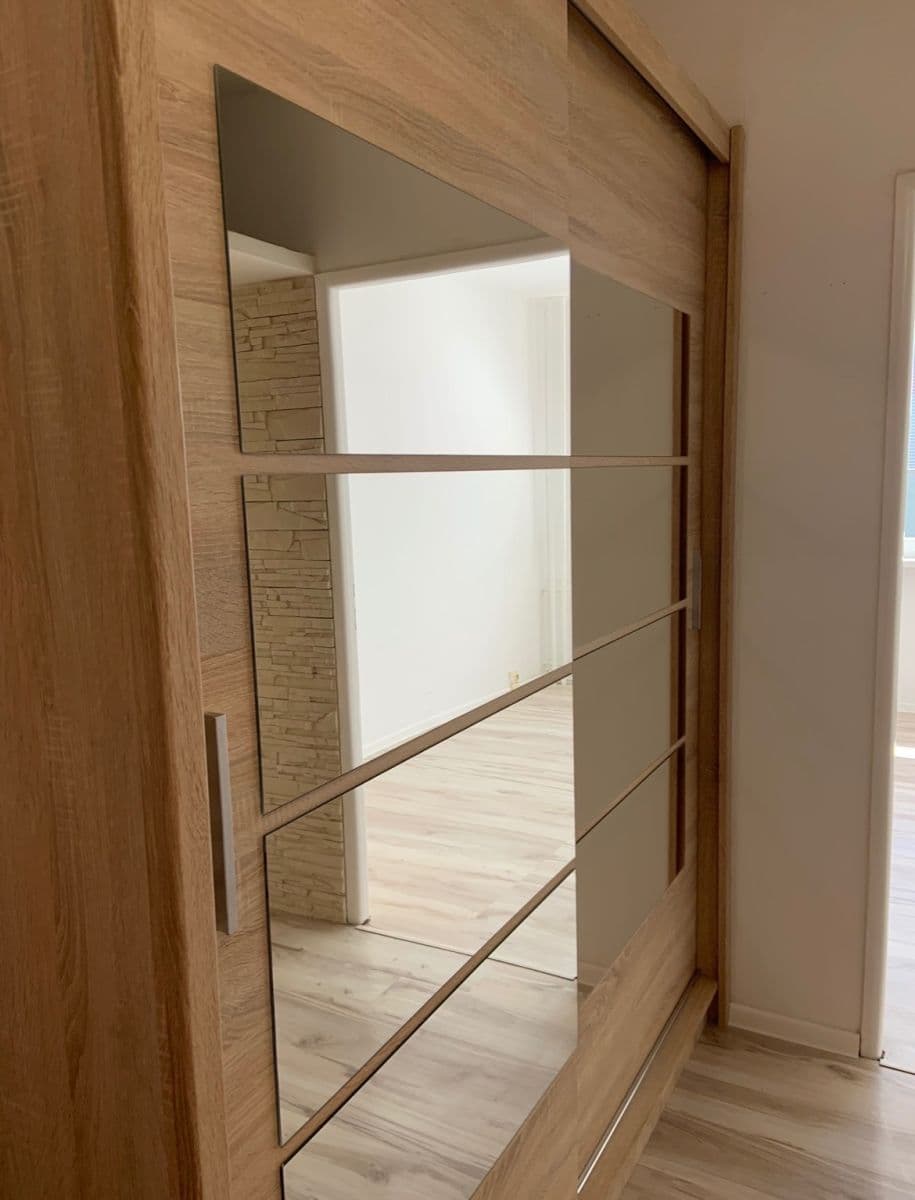 1 bedroom with open-plan kitchen flat to rent, 40 m², Višňová, Most, Ústecký Region 1 bedroom with open-plan kitchen flat to rent, 40 m², Višňová, Most, Ústecký Region