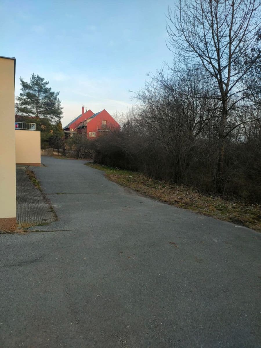 garage to rent, 18 m², Pod Vrstevnicí, Prague, Prague garage to rent, 18 m², Pod Vrstevnicí, Prague, Prague