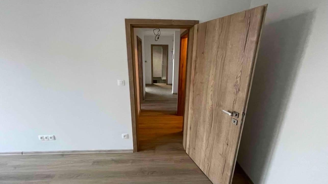 2 bedroom with open-plan kitchen flat to rent, 69 m², Americká, Kladno, Středočeský Region 2 bedroom with open-plan kitchen flat to rent, 69 m², Americká, Kladno, Středočeský Region