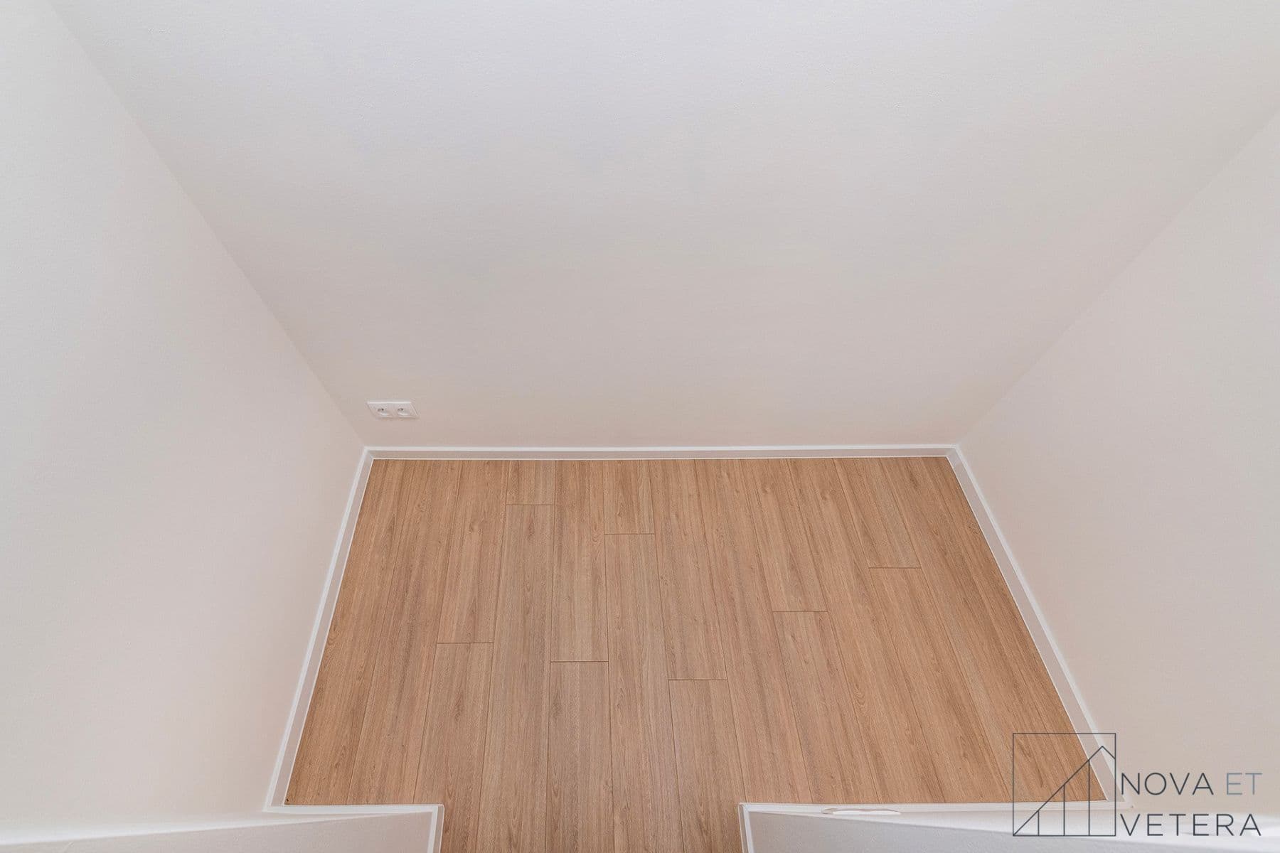 2 bedroom with open-plan kitchen flat for sale, 78 m², Hyacintová, Prague, Prague 2 bedroom with open-plan kitchen flat for sale, 78 m², Hyacintová, Prague, Prague