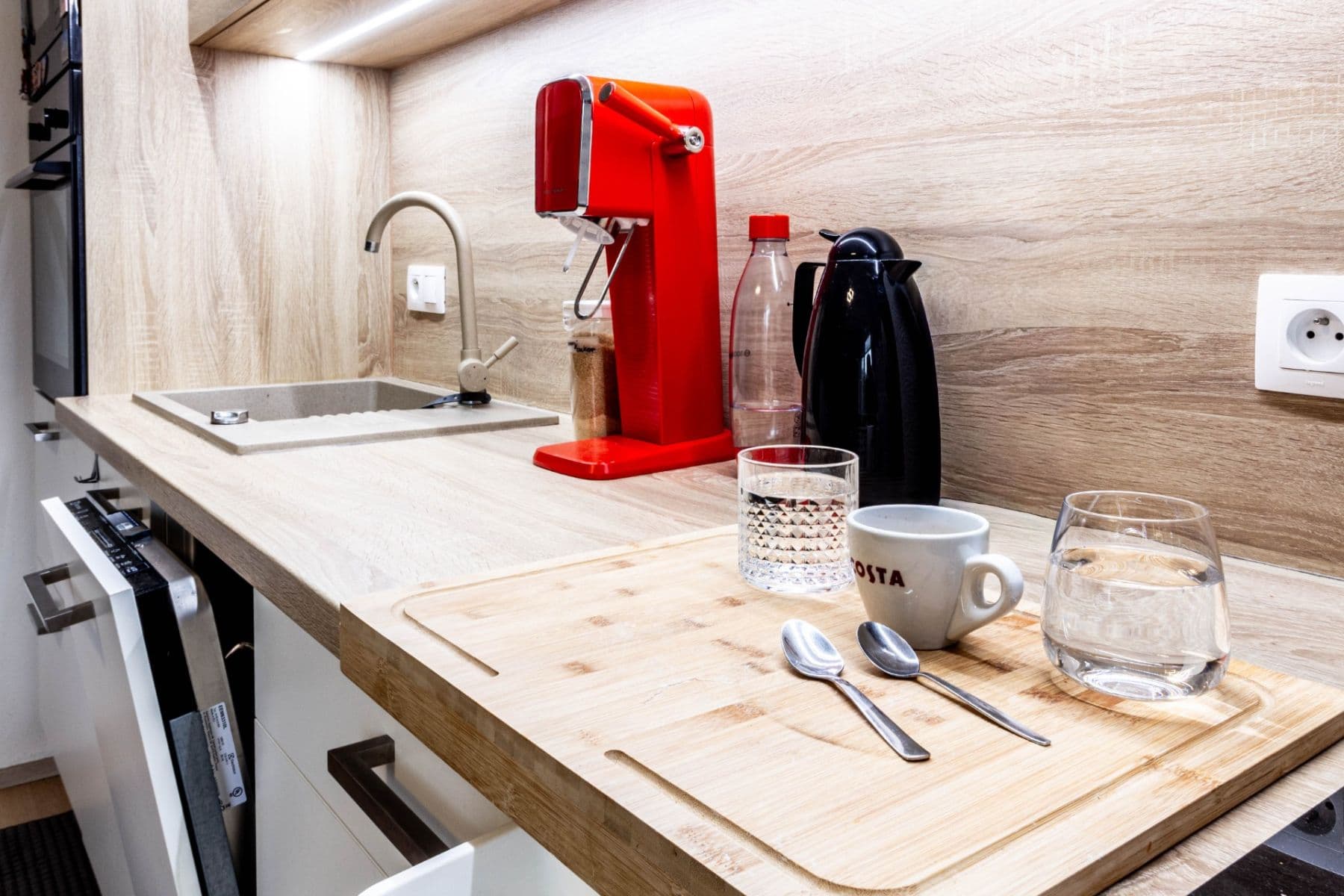 1 bedroom with open-plan kitchen flat to rent, 48 m², Pšeničná, Hostivice, Středočeský Region 1 bedroom with open-plan kitchen flat to rent, 48 m², Pšeničná, Hostivice, Středočeský Region