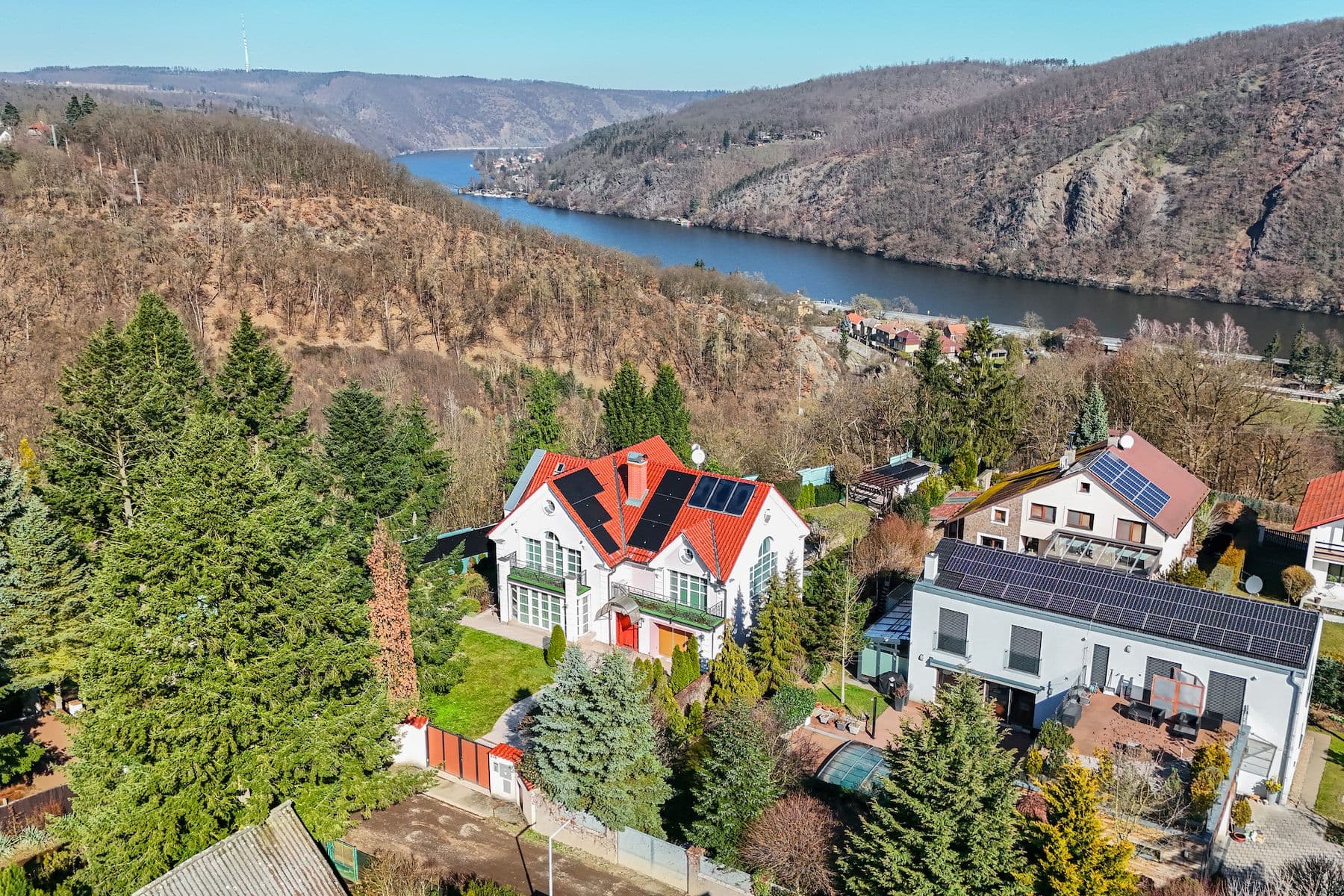 house for sale, 297 m², Na Vyhlídce, Měchenice, Středočeský Region house for sale, 297 m², Na Vyhlídce, Měchenice, Středočeský Region