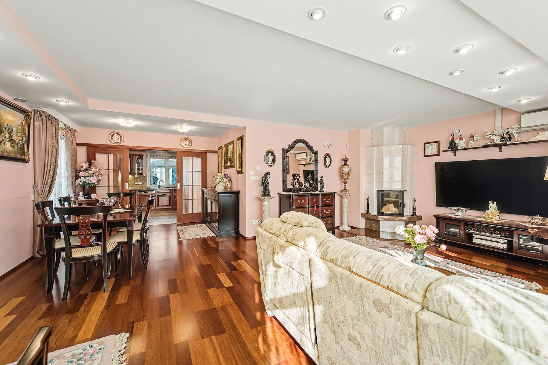 house for sale, 297 m², Na Vyhlídce, Měchenice, Středočeský Region house for sale, 297 m², Na Vyhlídce, Měchenice, Středočeský Region