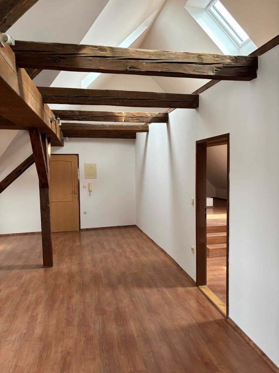 3 bedroom flat to rent, 157 m², Palackého, Jaroměř, Královéhradecký Region 3 bedroom flat to rent, 157 m², Palackého, Jaroměř, Královéhradecký Region