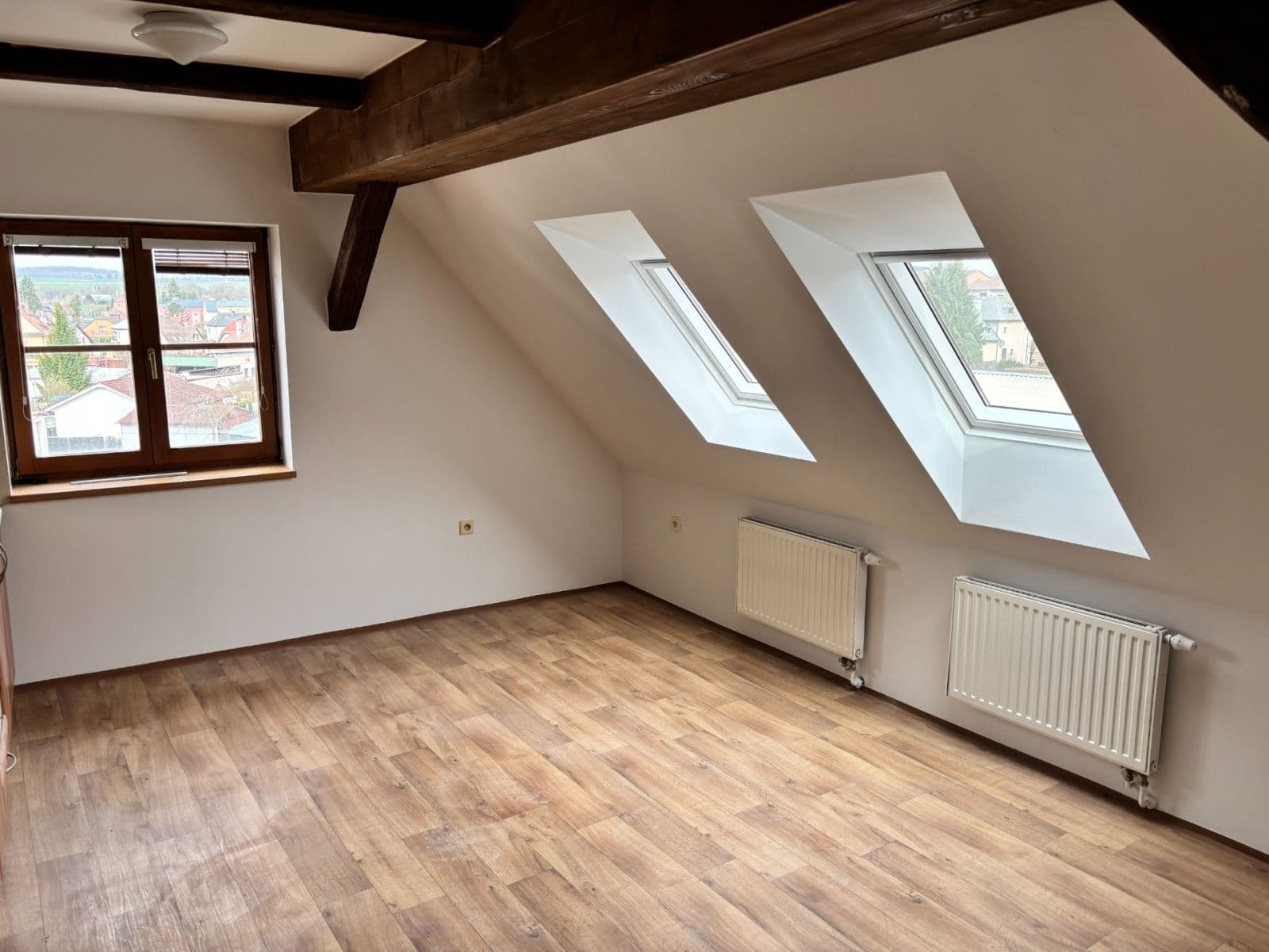 3 bedroom flat to rent, 157 m², Palackého, Jaroměř, Královéhradecký Region 3 bedroom flat to rent, 157 m², Palackého, Jaroměř, Královéhradecký Region