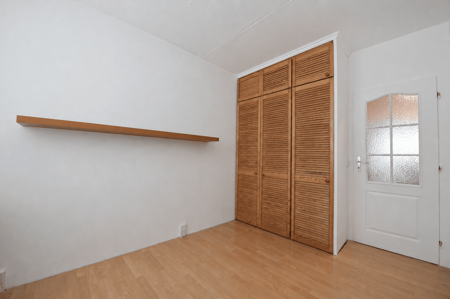 3 bedroom flat to rent, 68 m², M. Švabinského, Kladno, Středočeský Region 3 bedroom flat to rent, 68 m², M. Švabinského, Kladno, Středočeský Region