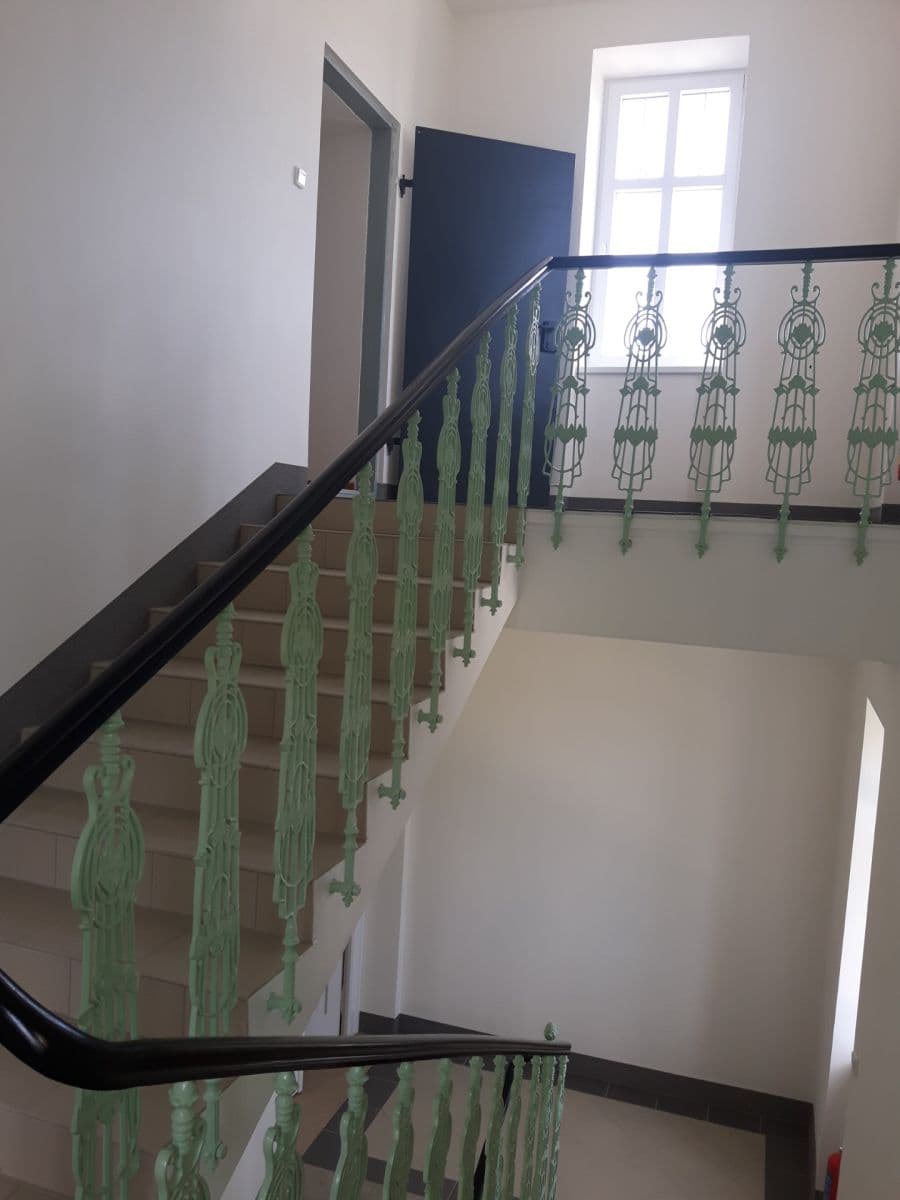 1 bedroom with open-plan kitchen flat to rent, 56 m², Ke Hřbitovu, Kolín, Středočeský Region 1 bedroom with open-plan kitchen flat to rent, 56 m², Ke Hřbitovu, Kolín, Středočeský Region