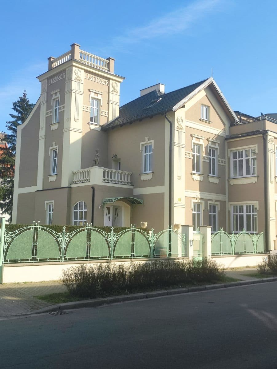 1 bedroom with open-plan kitchen flat to rent, 56 m², Ke Hřbitovu, Kolín, Středočeský Region 1 bedroom with open-plan kitchen flat to rent, 56 m², Ke Hřbitovu, Kolín, Středočeský Region