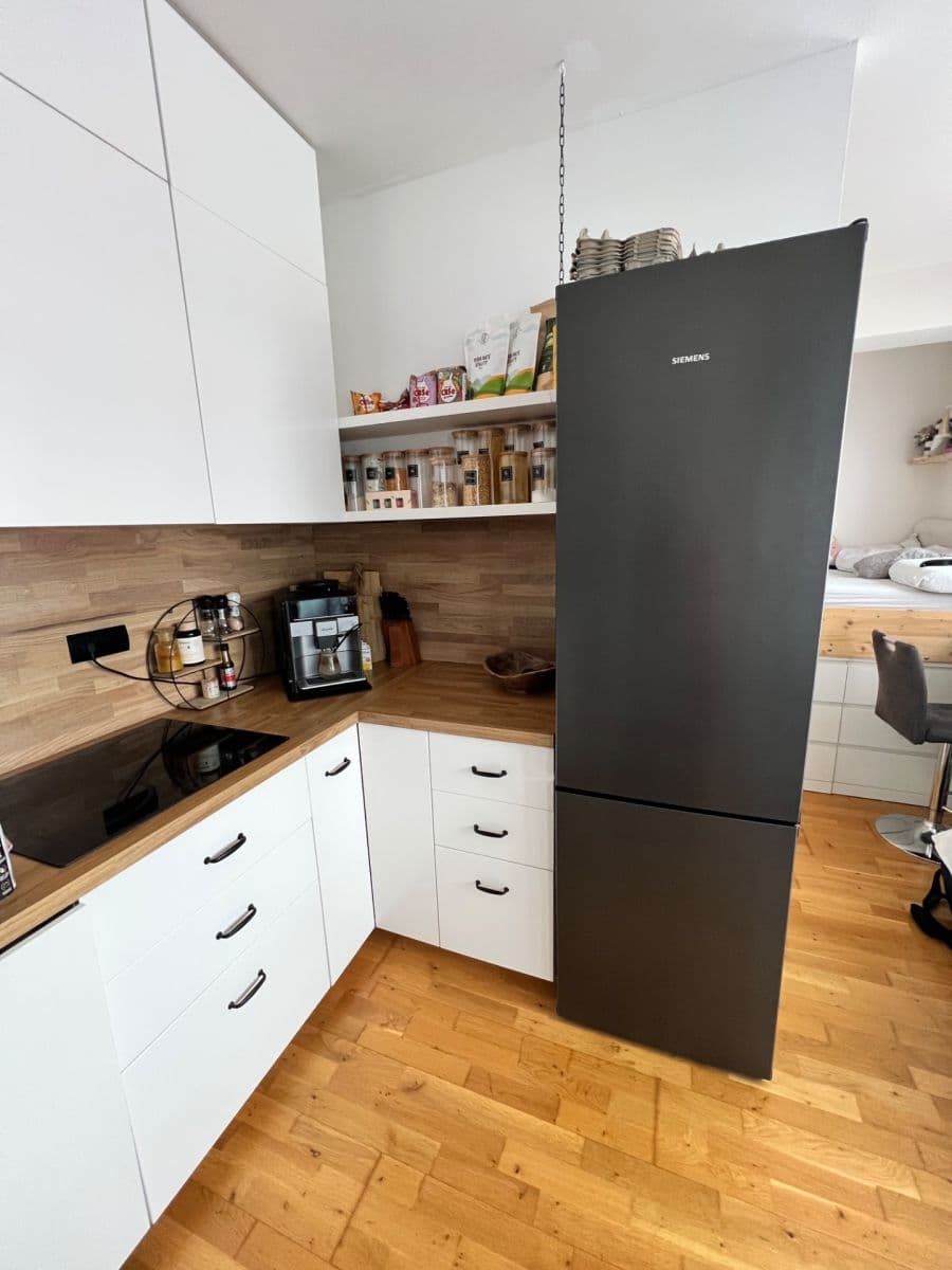 Studio flat to rent, 33 m², Palackého třída, Brno, Jihomoravský Region Studio flat to rent, 33 m², Palackého třída, Brno, Jihomoravský Region