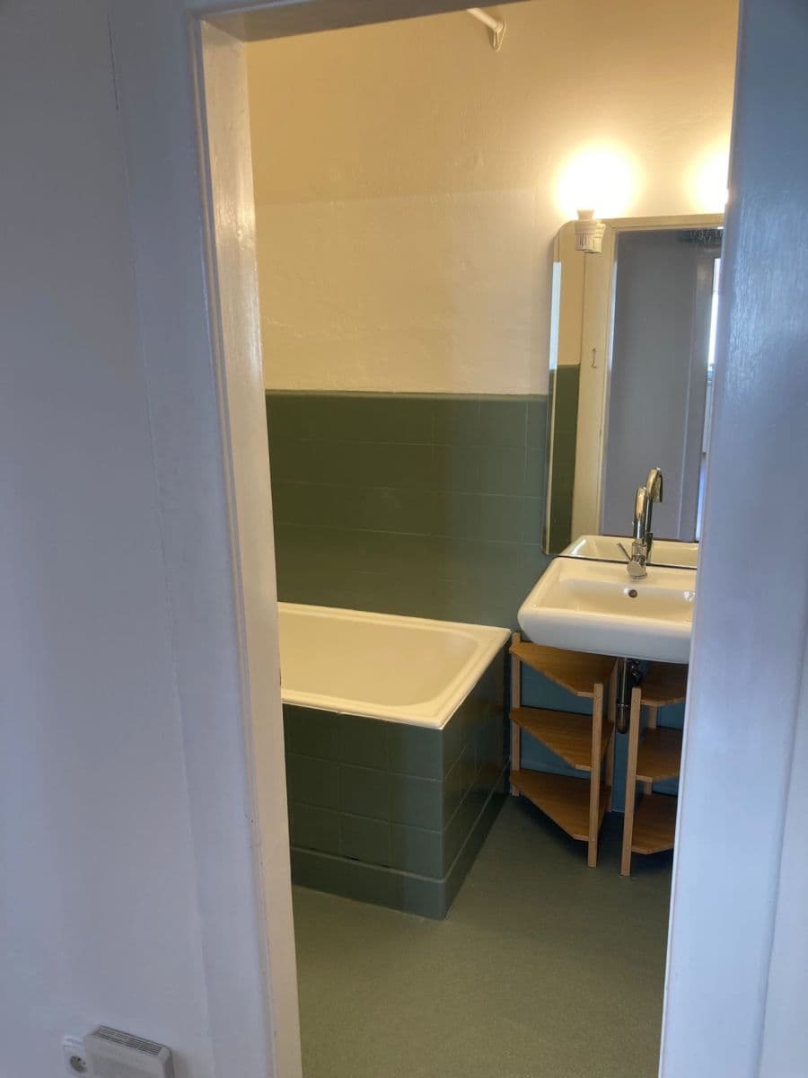 2 bedroom flat to rent, 67 m², Veleslavínská, Prague, Prague 2 bedroom flat to rent, 67 m², Veleslavínská, Prague, Prague