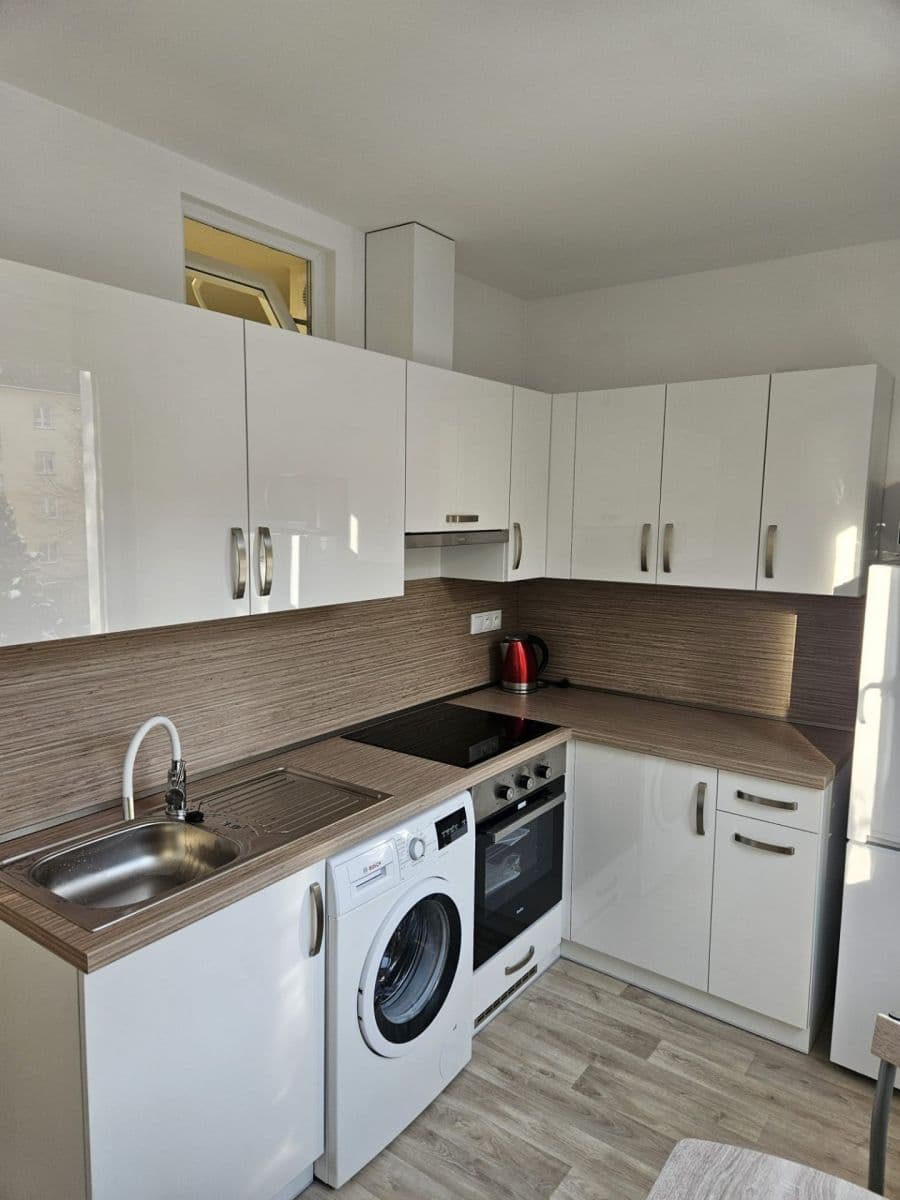 1 bedroom flat to rent, 50 m², Stará cesta, Vsetín, Zlínský Region 1 bedroom flat to rent, 50 m², Stará cesta, Vsetín, Zlínský Region