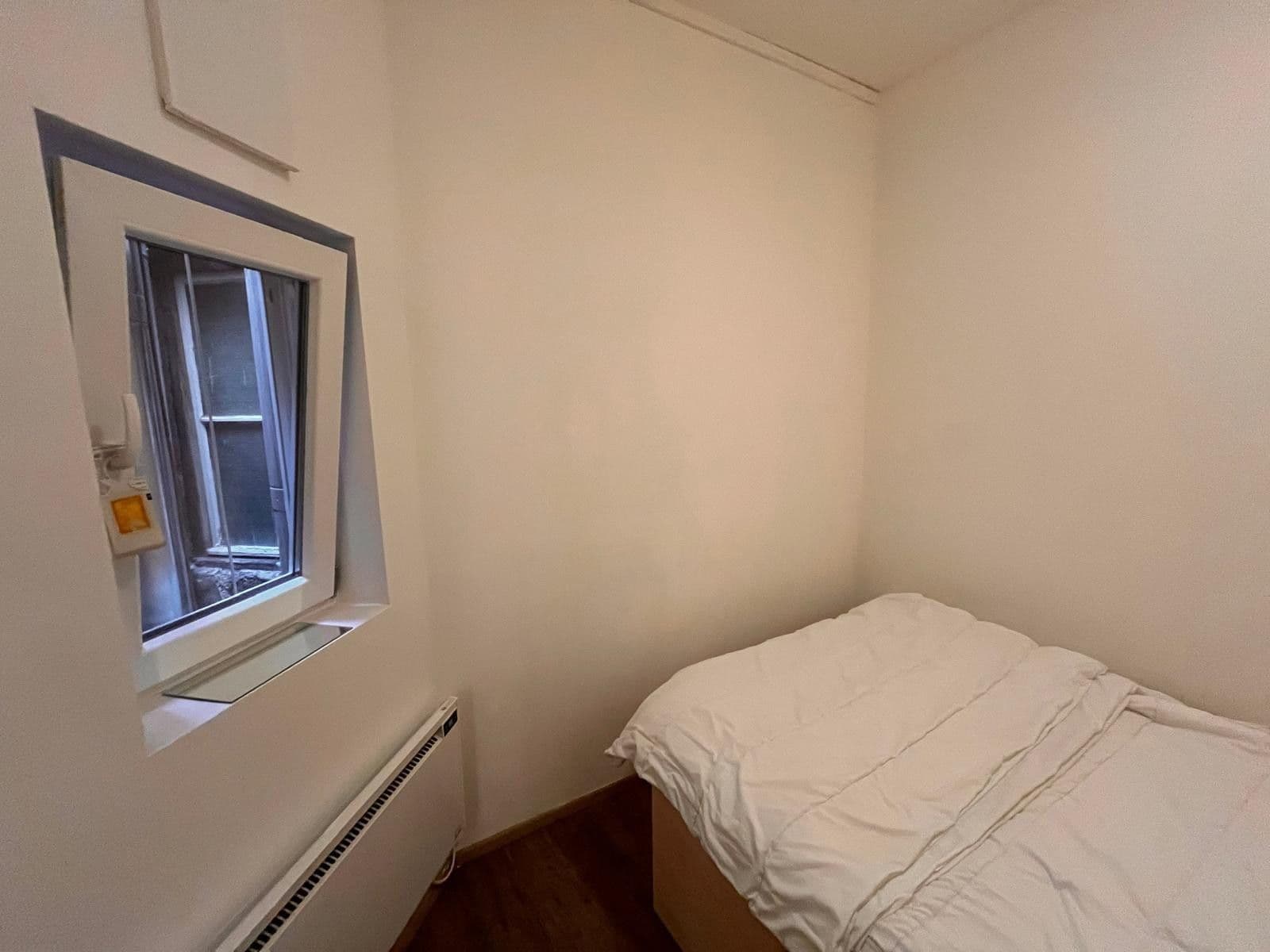 non-residential property to rent, 25 m², Na Hutích, Prague, Prague non-residential property to rent, 25 m², Na Hutích, Prague, Prague